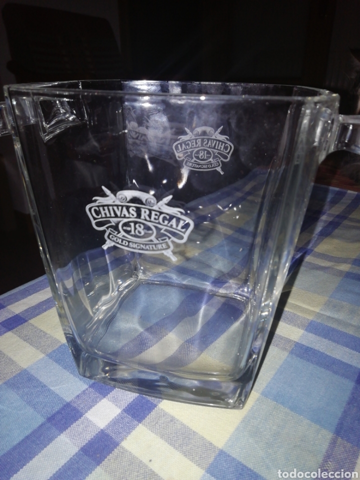 Coleccionismo de vinos y licores: Cubitera CHIVAS REGAL - Foto 1