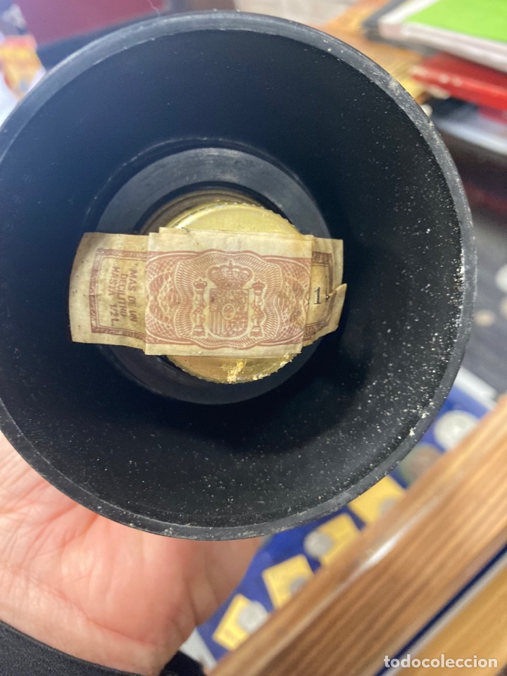 Coleccionismo de vinos y licores: Botella licor tutankamon - Foto 5