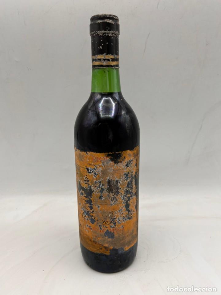 Sammlung von Weinen und Lik&ouml;ren: BOTELLA. RIOJA. VI&Ntilde;A BERCEO. GRAN RESERVA 1984. COSECHERO LUIS GURPEGUI MUGA. 70 CL. VER FOTOS