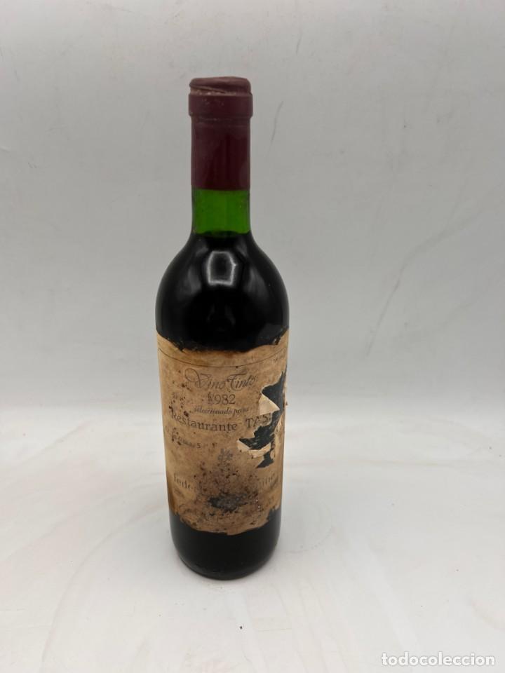 Sammlung von Weinen und Lik&ouml;ren: BOTELLA. VINO TINTO. COSECHA 1982. FEDERICO PATERNINA. SELECCIONADO PARA RESTAURANTE TASIO. 70 CL