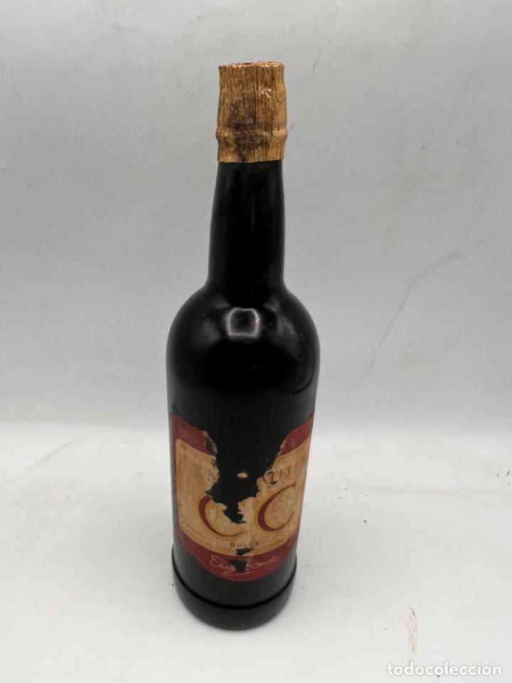 Coleccionismo de vinos y licores: BOTELLA. MOSCATEL. DULCE. CRUZ CONDE. CC. 75 CL. VER FOTOS