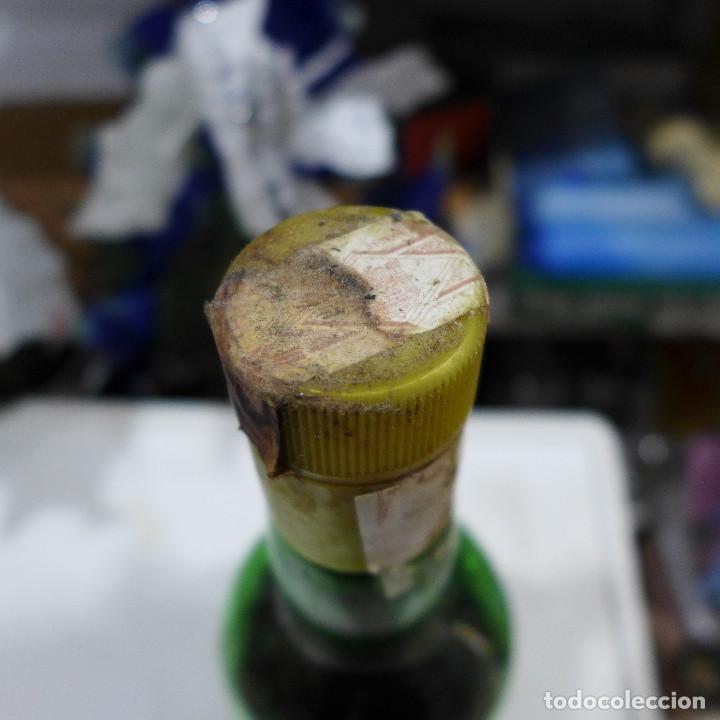 Coleccionismo de vinos y licores: BOTELLA DE BRANDY FERRI - Foto 10