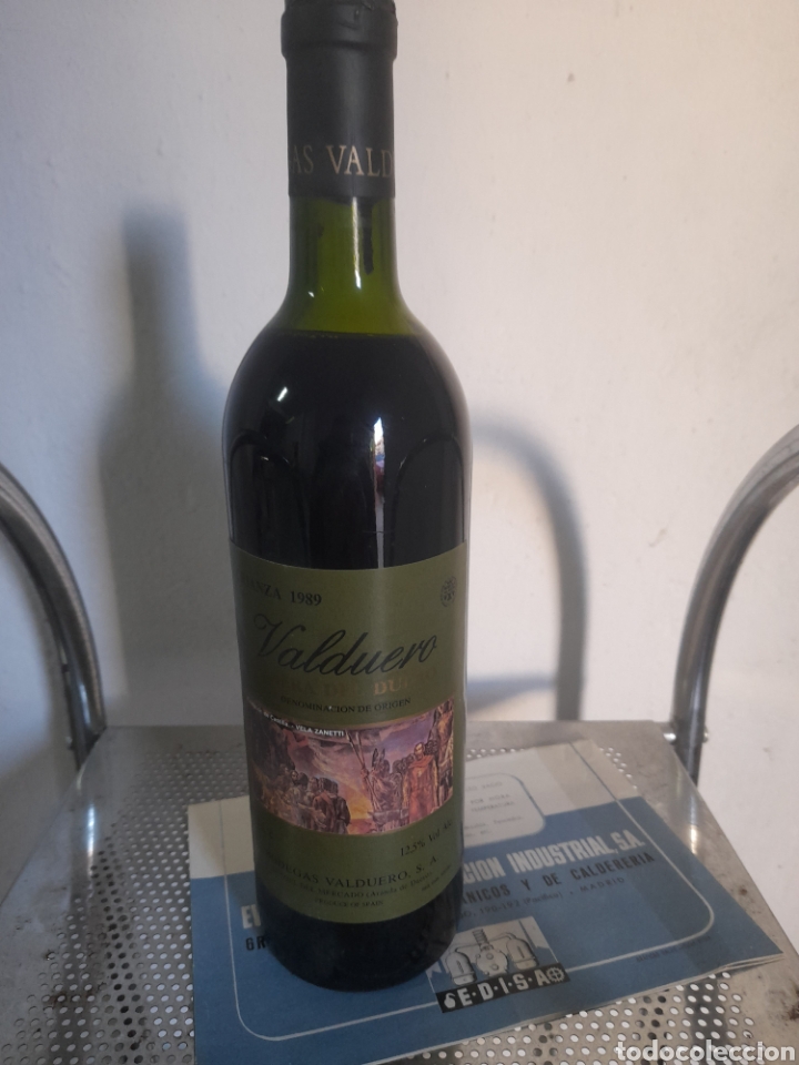 Coleccionismo de vinos y licores: Botella de vino Valduero, crianza de 1989