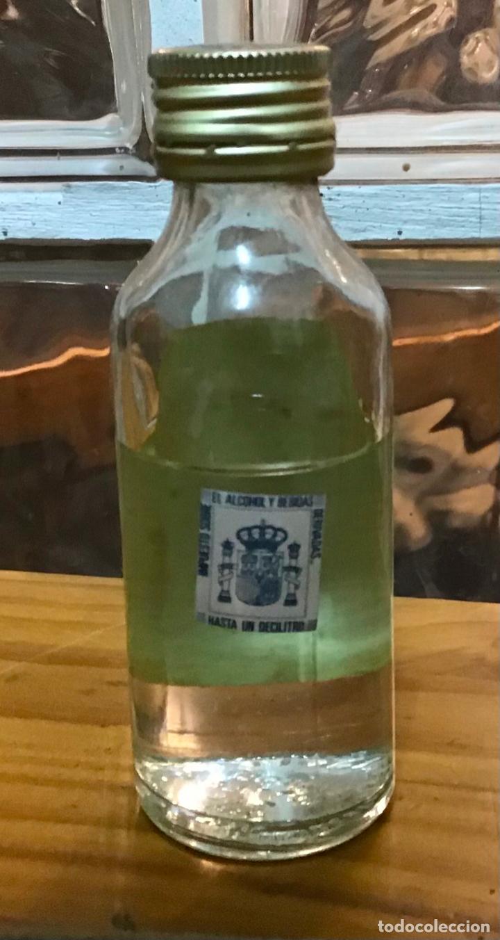 Coleccionismo de vinos y licores: GIN GIRO, BOTELLIN - Foto 2