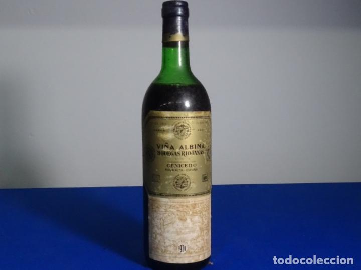 Collectionnisme de vins et liqueurs: VINO COLECCION VI&Ntilde;A ALBINA 1970 CRIANZA RIOJA.