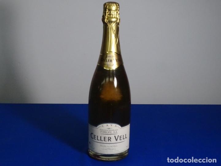 Collectionnisme de vins et liqueurs: CAVA COLECCI&Oacute;N EXTRA BRUT CELLER VELL. TURBO FILL SA.