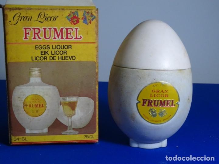 Sammlung von Weinen und Lik&ouml;ren: LICOR FRUMEL DE HUEVO. DEBARSA, LA LLAGOSTA.