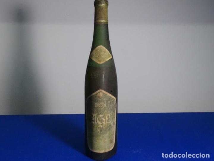 Collectionnisme de vins et liqueurs: ANTIGUO VINO COLECCION AGE AGESSIMO 5&ordm; A&Ntilde;O. CRIANZA.