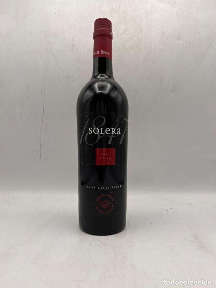 Sammlung von Weinen und Lik&ouml;ren: BOTELLA. SOLERA CREAM. 1847. GONZALEZ BYASS. JEREZ. 18% VOL. 75 CL. VER FOTOS