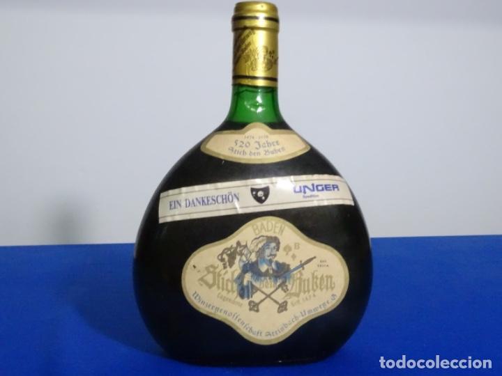 Collectionnisme de vins et liqueurs: VINO 520 JAHRE BAD&Eacute;N 1992.