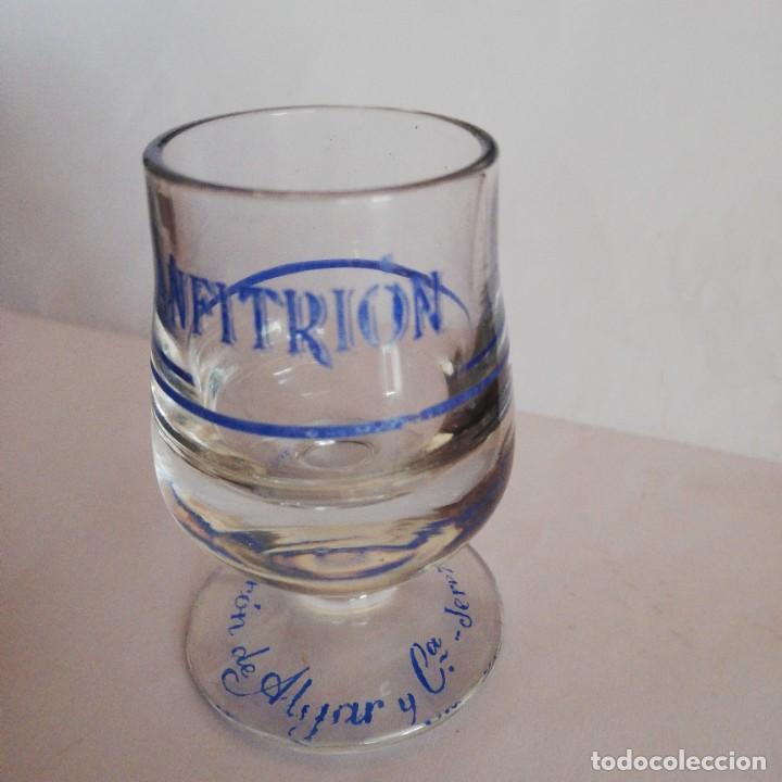 Coleccionismo de vinos y licores: Bar&oacute;n de Algar y Cia Jerez Brandy Anfitri&oacute;n copa cristal