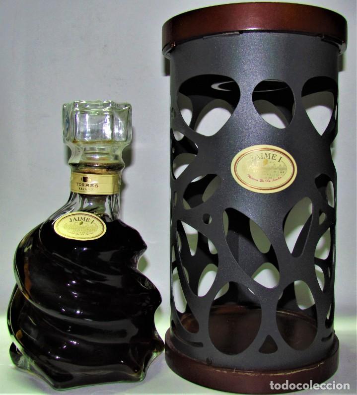 Colecionismo de vinhos e licores: 1 x Brandy TORRES &bull; JAIME I &bull; Reserva De La Familia