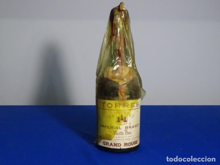 Coleccionismo de vinos y licores: BRANDY TORRE 10. A&Ntilde;OS 70. 4 PESETAS.