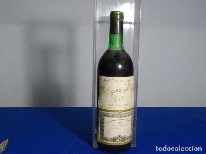 Collezionismo di vini e liquori: VINO COLECCI&Oacute;N. GRAND RECOSIND 1974. JAVIER SANTAMAR&Iacute;A CUSI.