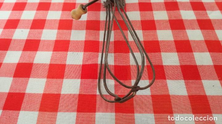Coleccionismo de vinos y licores: BATIDOR MANUAL MARCA UARTER - Foto 3