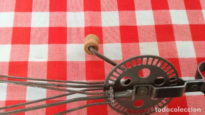 Coleccionismo de vinos y licores: BATIDOR MANUAL MARCA UARTER - Foto 8