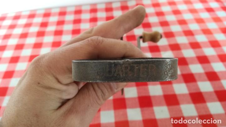 Coleccionismo de vinos y licores: BATIDOR MANUAL MARCA UARTER - Foto 10
