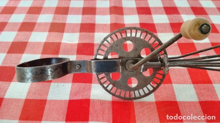 Coleccionismo de vinos y licores: BATIDOR MANUAL MARCA UARTER - Foto 11