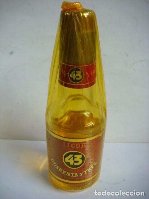 Coleccionismo de vinos y licores: BOTELLIN DE LICOR 43-CAJ-N&ordm;-59