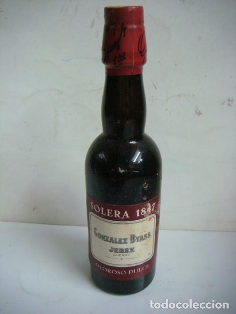 Collection of wines and liquors: BOTELLIN DE SOLERA 1847 GONZALEZ BYASS JEREZ OLOROSO DULCE-CAJ-N&ordm;-59