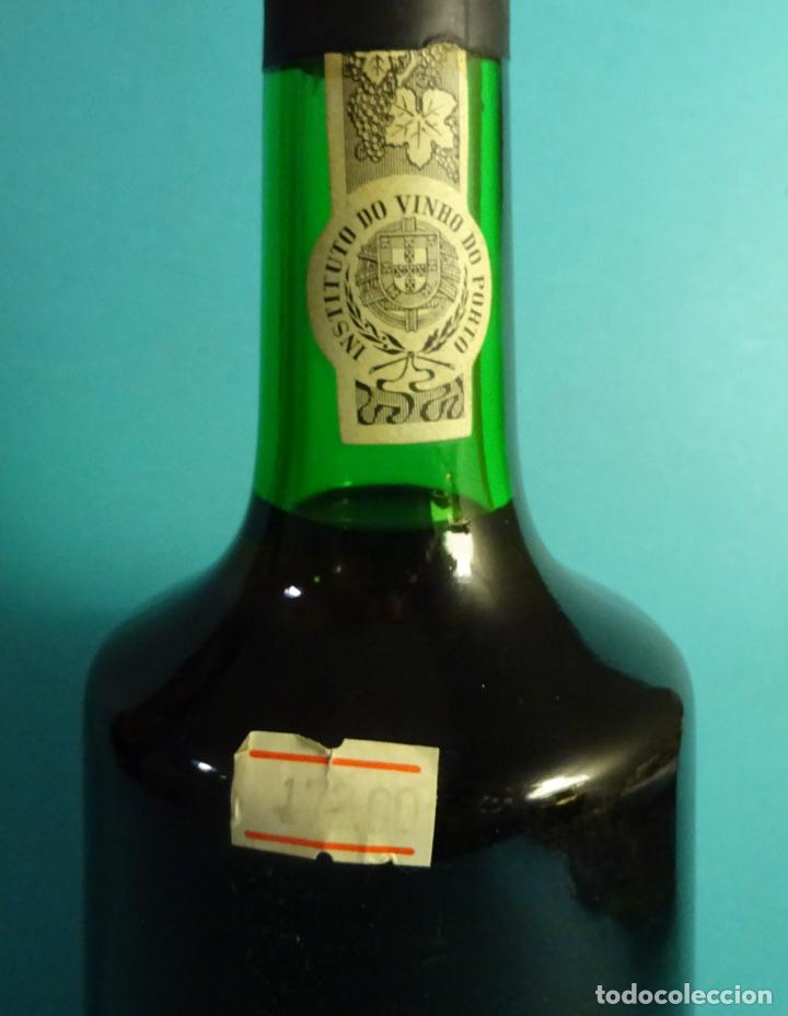 Coleccionismo de vinos y licores: BOTELLA VINO DE OPORTO PORTO RUBY. CABRAL . 75 CL - Foto 5