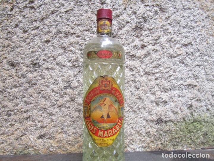 Sammlung von Weinen und Lik&ouml;ren: Botella litro ANIS MARIBU - Bernardo de Quir&oacute;s - Mieres del Camino Asturias, sin abrir, 80 c&eacute;ntimo.