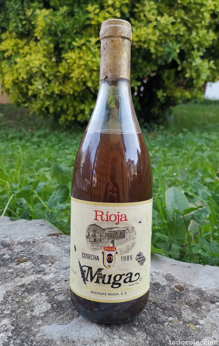 Sammlung von Weinen und Lik&ouml;ren: Botella Vino Rioja Bodegas Muga Cosecha 1985