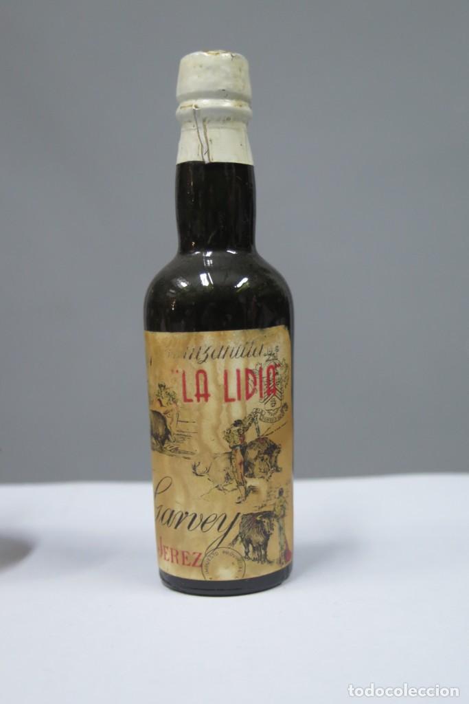 Collection of wines and liquors: BOTELLIN. LA LIDIA. GARVEY