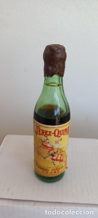 Coleccionismo de vinos y licores: Mini botellin JEREZ QUINA. BODEGAS VI&Ntilde;A. APERITIVO TONICO. Botellita Minibotella SIN ABRIR