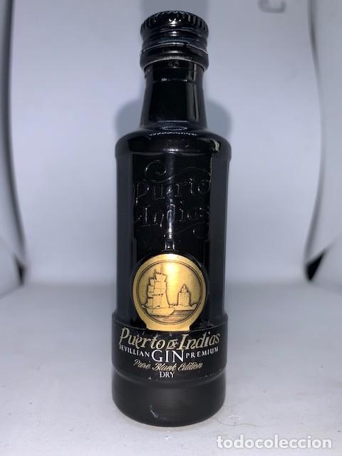 Coleccionismo de vinos y licores: botellin PUERTO DE INDIAS ginebra fabricado por LOS ALCORES DE CARMONA plastico