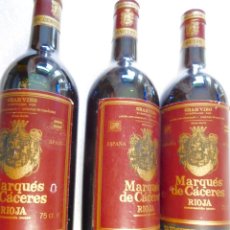 Coleccionismo de vinos y licores: 3 BODEGAS DE VINO TINTO, MARQUÉS DE CÁCERES, CRIANZA DE 1970, AÑO DE FUNDACIÓN DE LA BODEGA. Lote 353563273
