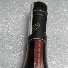 Coleccionismo de vinos y licores: ANTIGUA BOTELLA BRANDY COÑAC GRAN RUGE,TORRES 10 AÑOS IMPERIAL IMPUESTO DE 8 PTS, DECADA 80-. Lote 353914758
