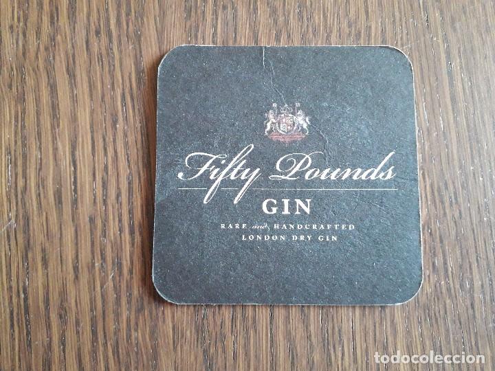 Coleccionismo de vinos y licores: posavasos de ginebra, fifty pounds, London dry gin.