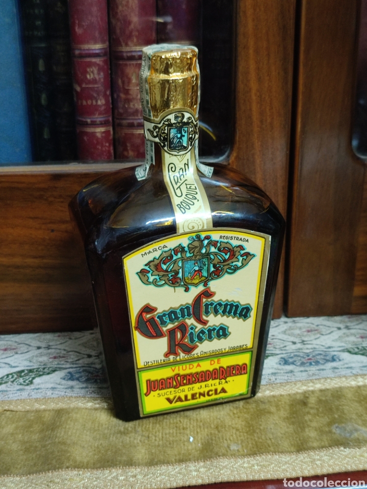Coleccionismo de vinos y licores: Botella Gran Crema Riera Valencia Precintada
