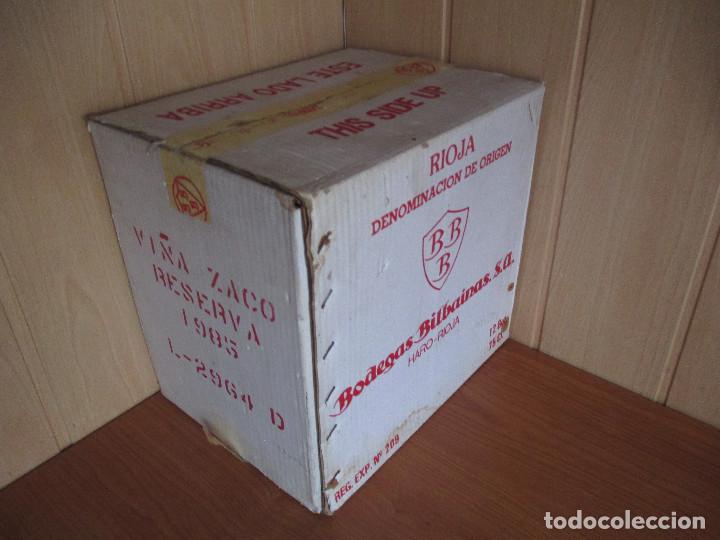 Sammlung von Weinen und Lik&ouml;ren: CAJA ORIGINAL SIN ABRIR CON 12 BOTELLAS DE VINO , VI&Ntilde;A ZACO RESERVA 1985 , BODEGAS BILBAINAS ( HARO)