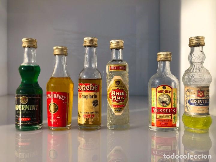 Coleccionismo de vinos y licores: Botellines de licor - Antonio Nadal (destiler&iacute;a) - 4 Precintadas/evaporadas - 2 Usadas
