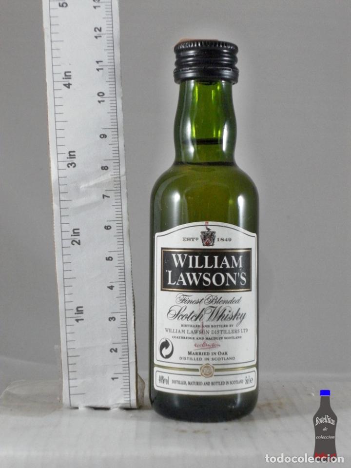 Coleccionismo de vinos y licores: BOTELLITA BOTELLIN WHISKY WILLIAM LAWSON&acute;S SCOTCH WHISKY OAK
