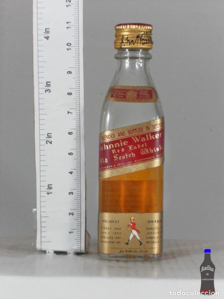 Coleccionismo de vinos y licores: BOTELLITA BOTELLIN WHISKY JOHNNIE WALKER RED LABEL OLD SCOTCH BACARDI MALAGA