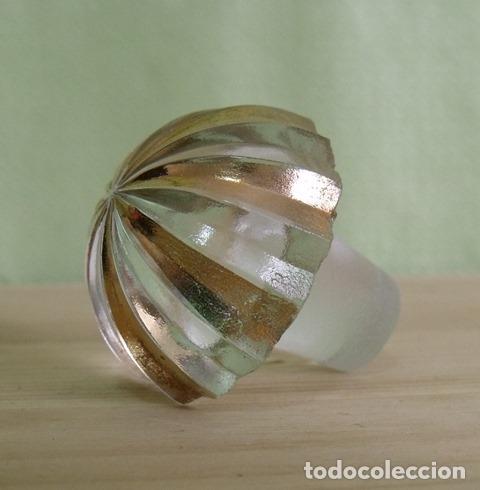 Coleccionismo de vinos y licores: Tap&oacute;n Botella Vidrio Cristal Vintage Paraguas Oro