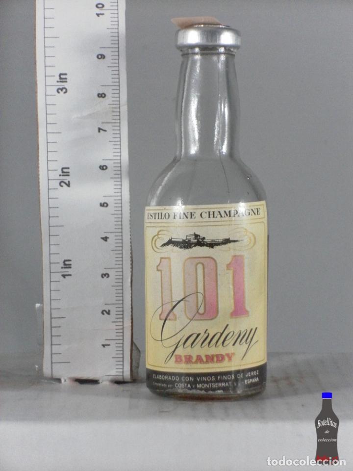 Coleccionismo de vinos y licores: BOTELLITA BOTELLIN BRANDY GARDENY 101 ESTILO FINE CHAMPAGNE COSTA Y MONTSERRAT ESPA&Ntilde;A