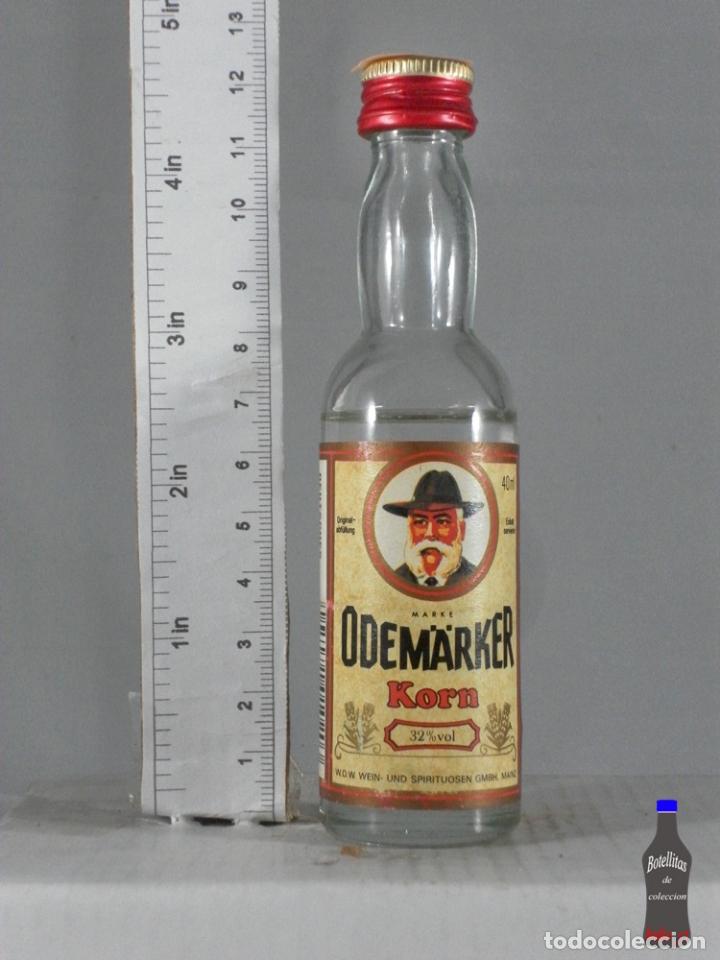 Coleccionismo de vinos y licores: BOTELLITA BOTELLIN BRANDY ODEMARKER KORN ALEMANIA