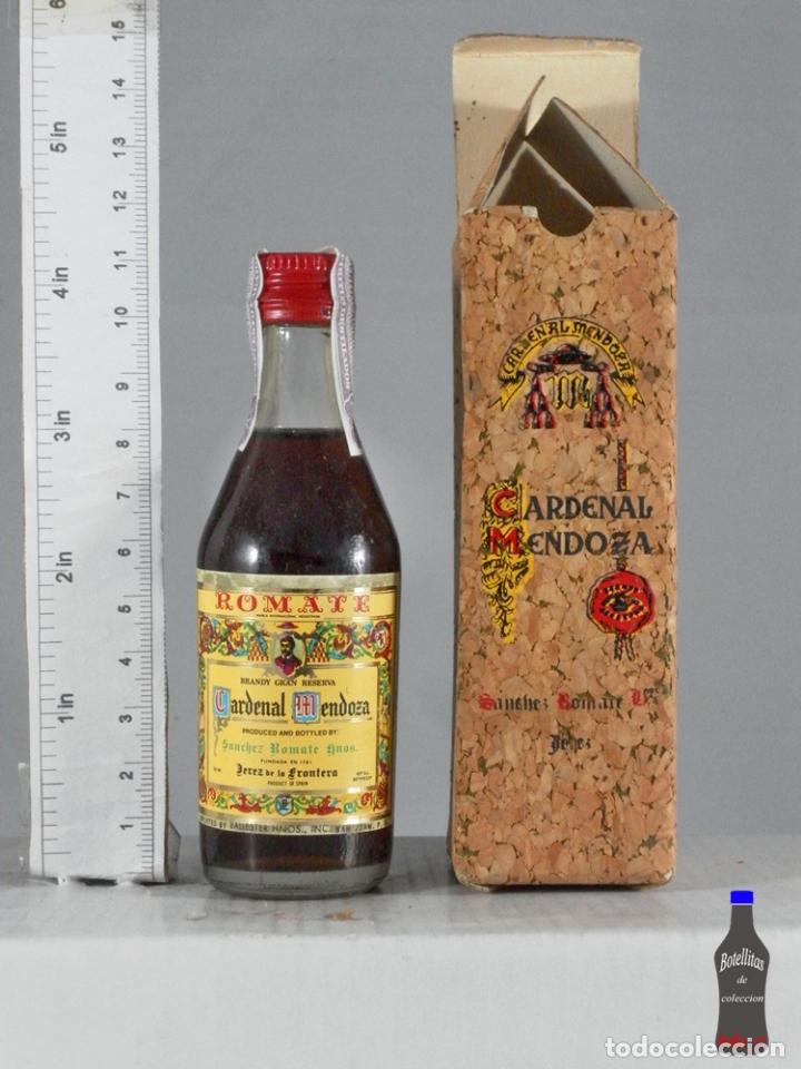 Coleccionismo de vinos y licores: BOTELLITA BOTELLIN BRANDY CARDENAL MENDOZA SANCHEZ ROMATE H. JEREZ BALLESTER SAN JUAN PUERTO RICO