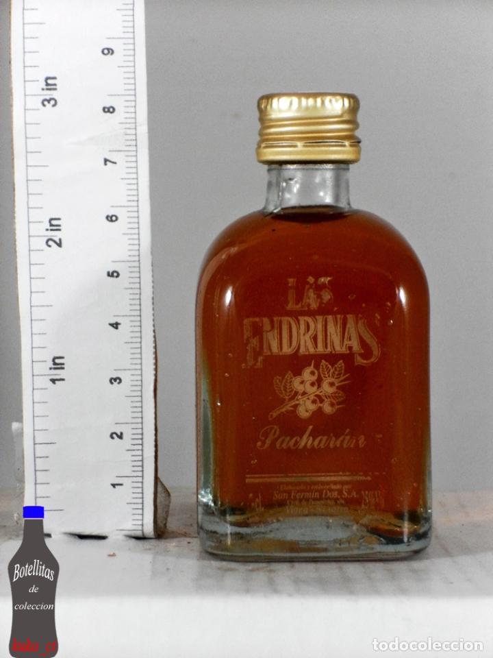 Coleccionismo de vinos y licores: BOTELLITA BOTELLIN LAS ENDRINAS PACHARAN SAN FERMIN DOS S.A. VIANA NAVARRA