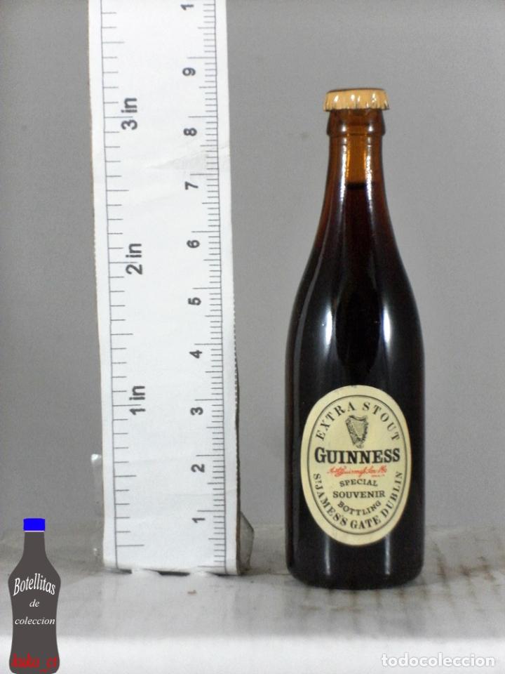 Sammlung von Weinen und Lik&ouml;ren: BOTELLITA BOTELLIN EXTRA STOUT GUINNES SOUVENIR DUBLIN