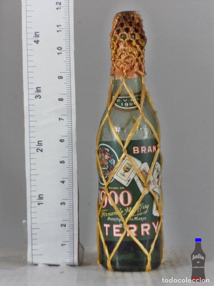 Coleccionismo de vinos y licores: BOTELLITA BOTELLIN BRANDY CVES 1900 FERNANDO A DE TERRY PUERTO DE SANTA MARIA