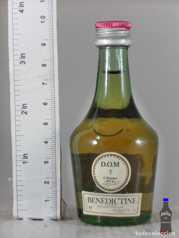Sammlung von Weinen und Lik&ouml;ren: BOTELLITA BOTELLIN BENEDICTINE LIQUOR DOM FRANCE