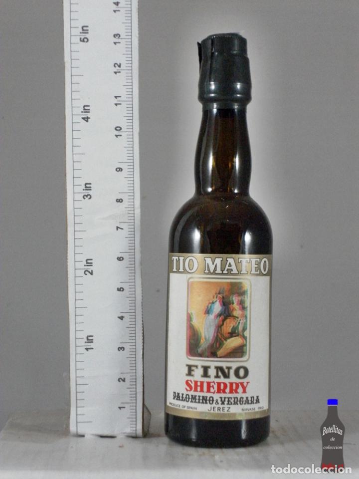 Sammlung von Weinen und Lik&ouml;ren: BOTELLITA BOTELLIN TIO MATEO FINO SHERRY PALOMINO & VERGARA JEREZ