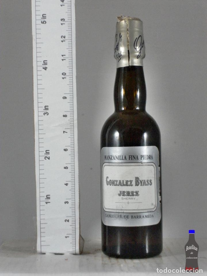 Coleccionismo de vinos y licores: BOTELLITA BOTELLIN MANZANILLA FINA PIEDRA GONZALEZ BYASS JEREZ SANLUCAR DE BARRAMEDA