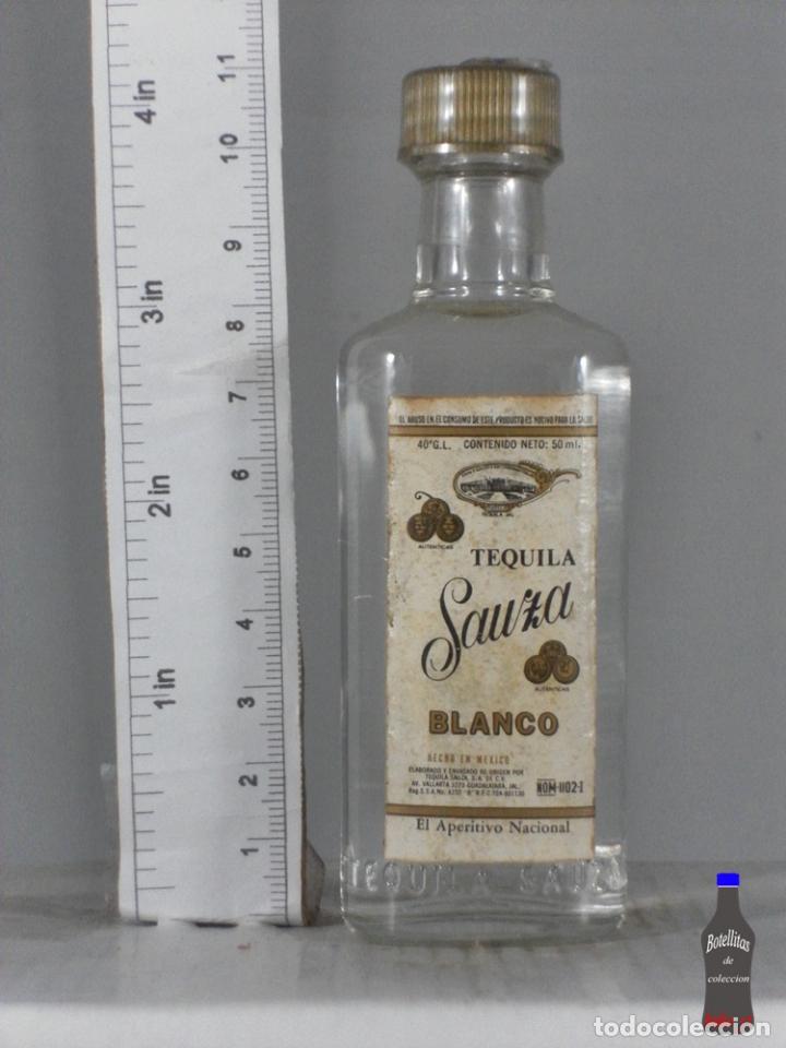 Sammlung von Weinen und Lik&ouml;ren: BOTELLITA BOTELLIN TEQUILA BLANCO SAUZA GUADALAJARA MEXICO