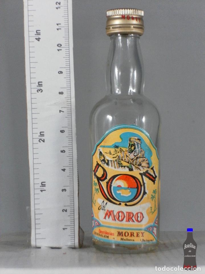 Sammlung von Weinen und Lik&ouml;ren: BOTELLITA BOTELLIN RON DEL MORO DESTILERIAS MOREY BINISALEM MALLORCA